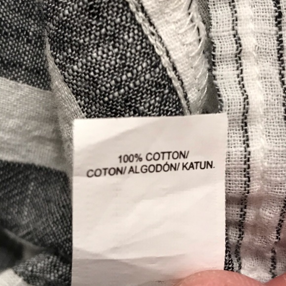 Lucky Brand Gray and White Crop Top - Picture 3 of 5